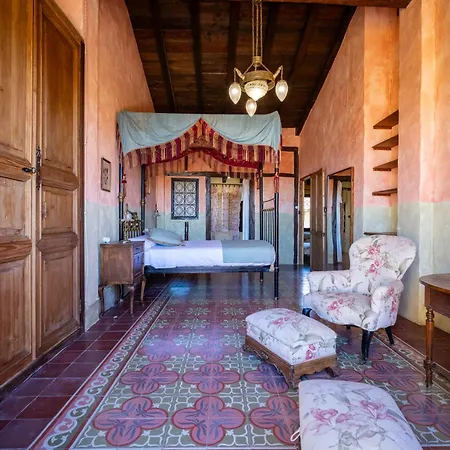 Casa Medieval Rakkana - En La Villa De Requena Feriehus Requena