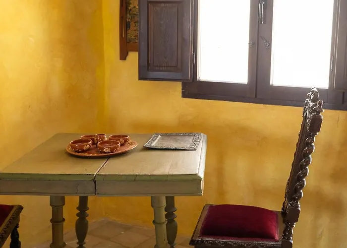 Casa Museo Rakkana - En El Centro De * Requena